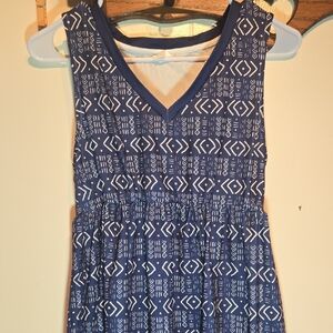 Elegant Blue Patterned Midi Dress